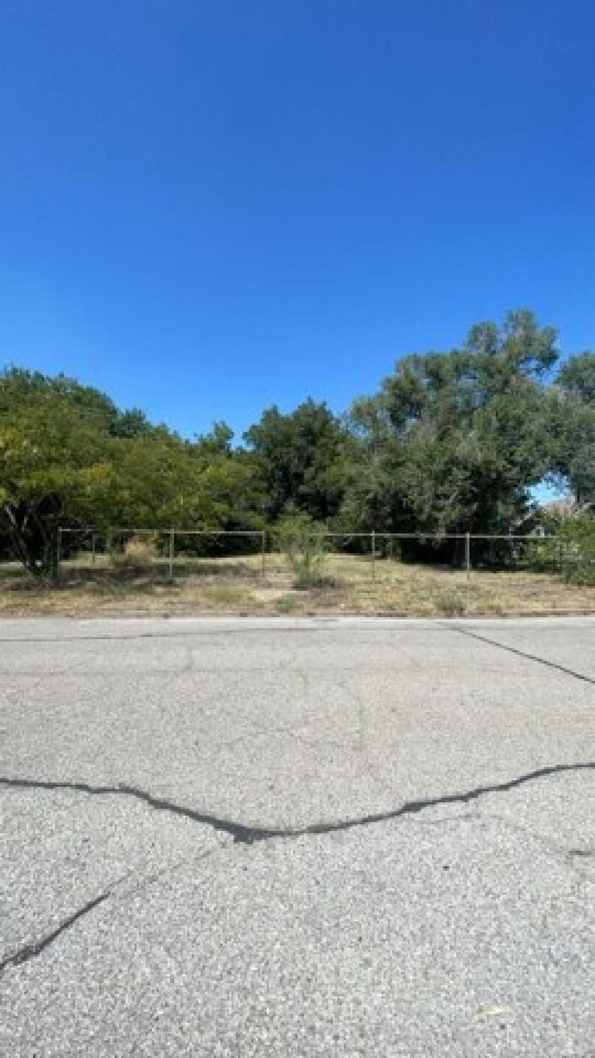 Picture of Residential Land For Rent in Enid, Oklahoma, United States