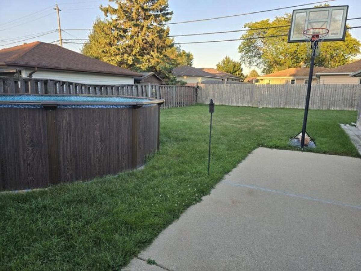 Picture of Home For Sale in Cudahy, Wisconsin, United States