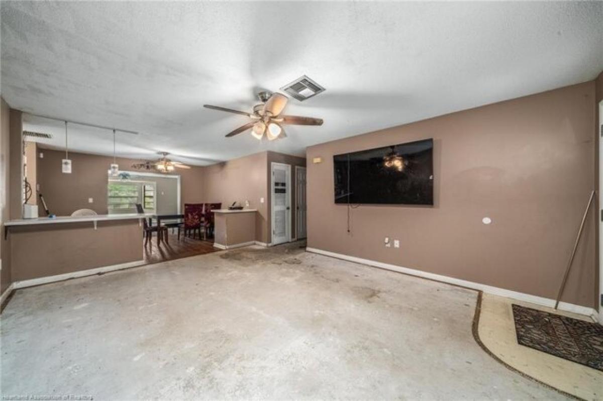 Picture of Home For Sale in Sebring, Florida, United States