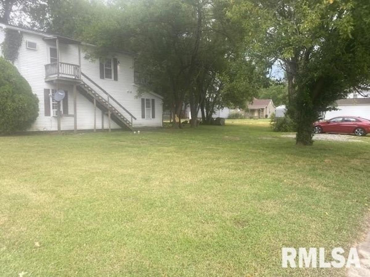 Picture of Home For Sale in Murphysboro, Illinois, United States