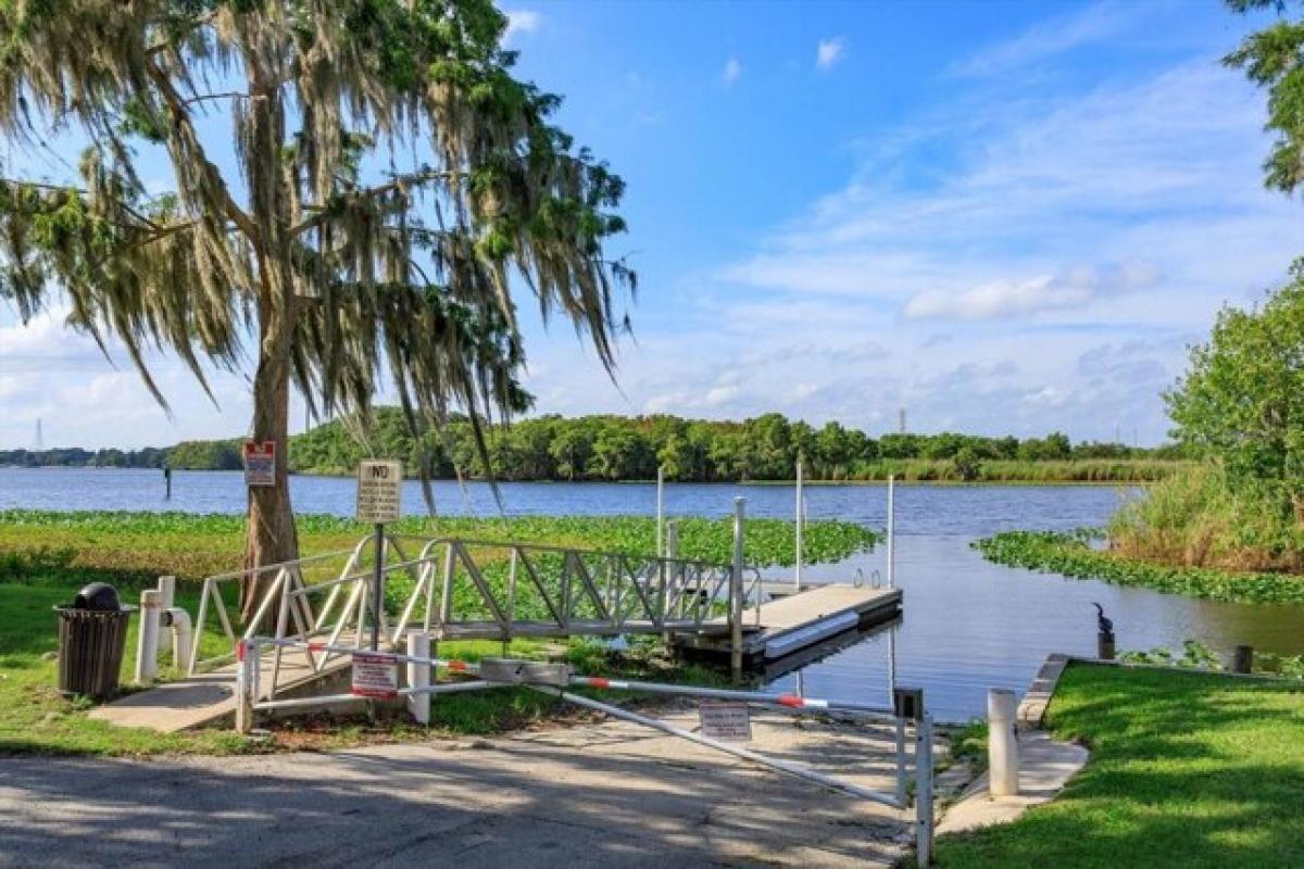 Picture of Home For Sale in Debary, Florida, United States