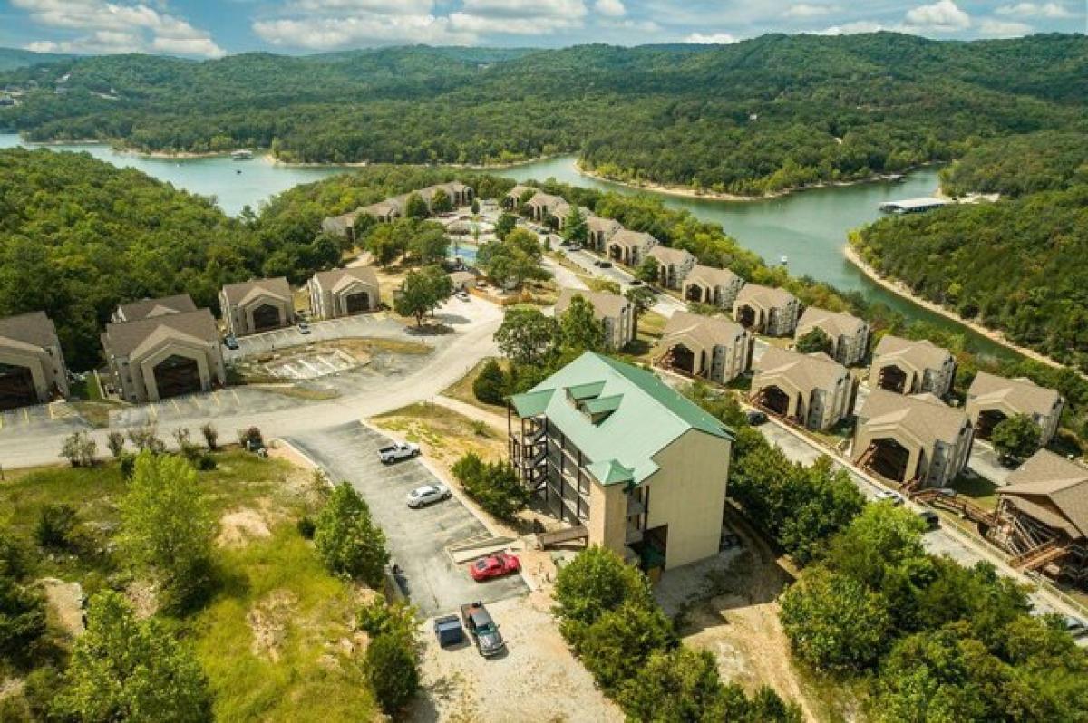 Picture of Home For Sale in Branson, Missouri, United States