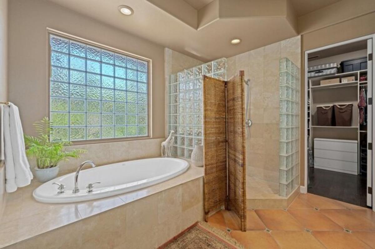 Picture of Home For Sale in Rancho Mirage, California, United States