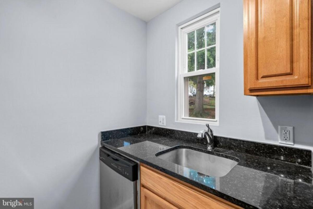 Picture of Home For Sale in Hyattsville, Maryland, United States