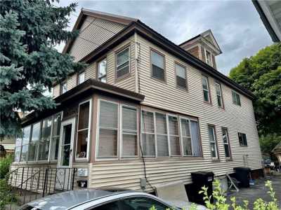 Home For Sale in Syracuse, New York