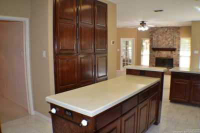 Home For Rent in Garden Ridge, Texas