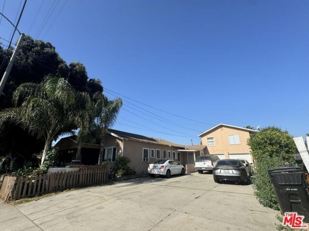 Picture of Home For Sale in Pomona, California, United States