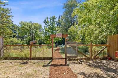 Home For Sale in Sheridan, Oregon