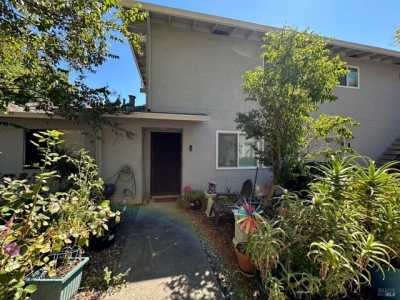 Home For Sale in Vacaville, California