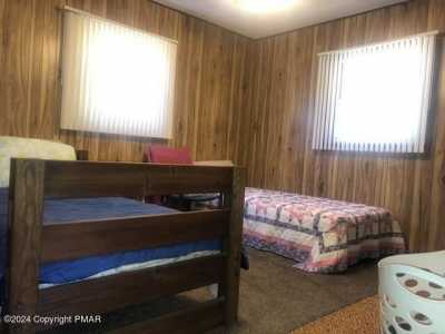 Home For Sale in Bushkill, Pennsylvania