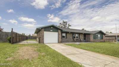 Home For Sale in Panama City, Florida