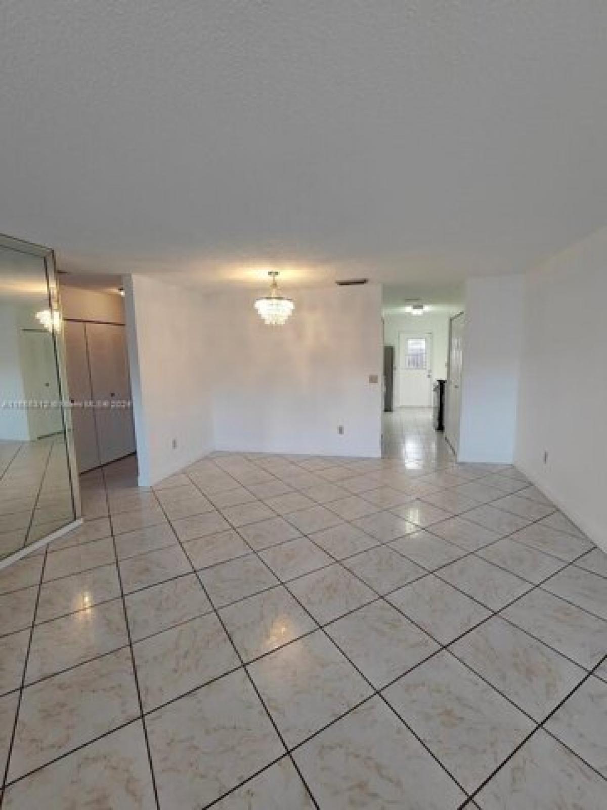 Picture of Home For Sale in Miami Gardens, Florida, United States