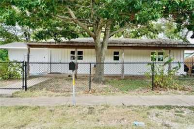 Home For Sale in Moody, Texas