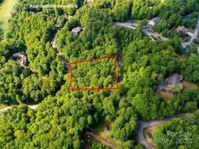 Residential Land For Sale in Hendersonville, North Carolina