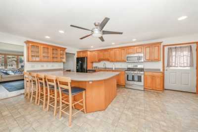 Home For Sale in West Babylon, New York