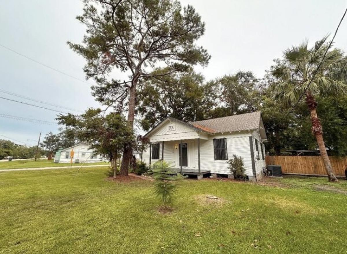 Picture of Home For Rent in Bacliff, Texas, United States