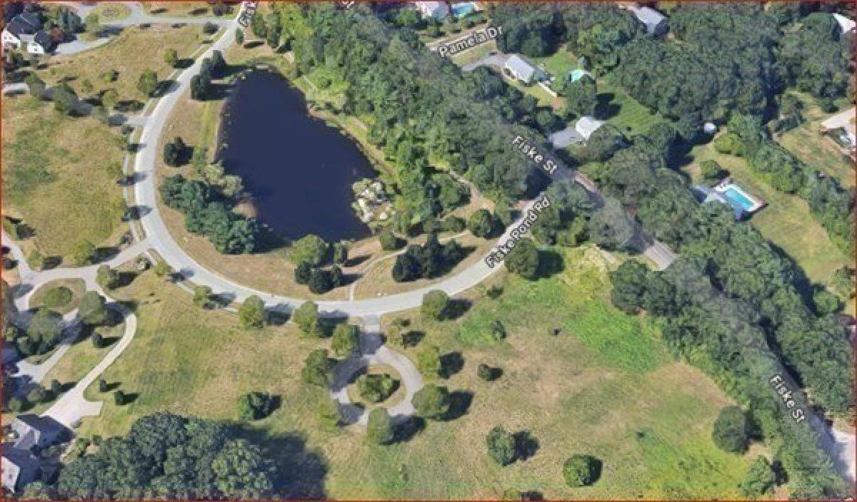 Picture of Residential Land For Sale in Holliston, Massachusetts, United States