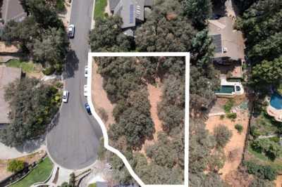 Residential Land For Sale in Oakdale, California