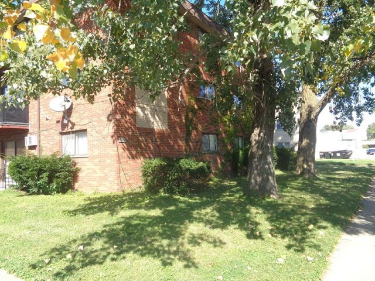 Picture of Home For Rent in Oak Lawn, Illinois, United States