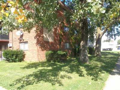 Home For Rent in Oak Lawn, Illinois