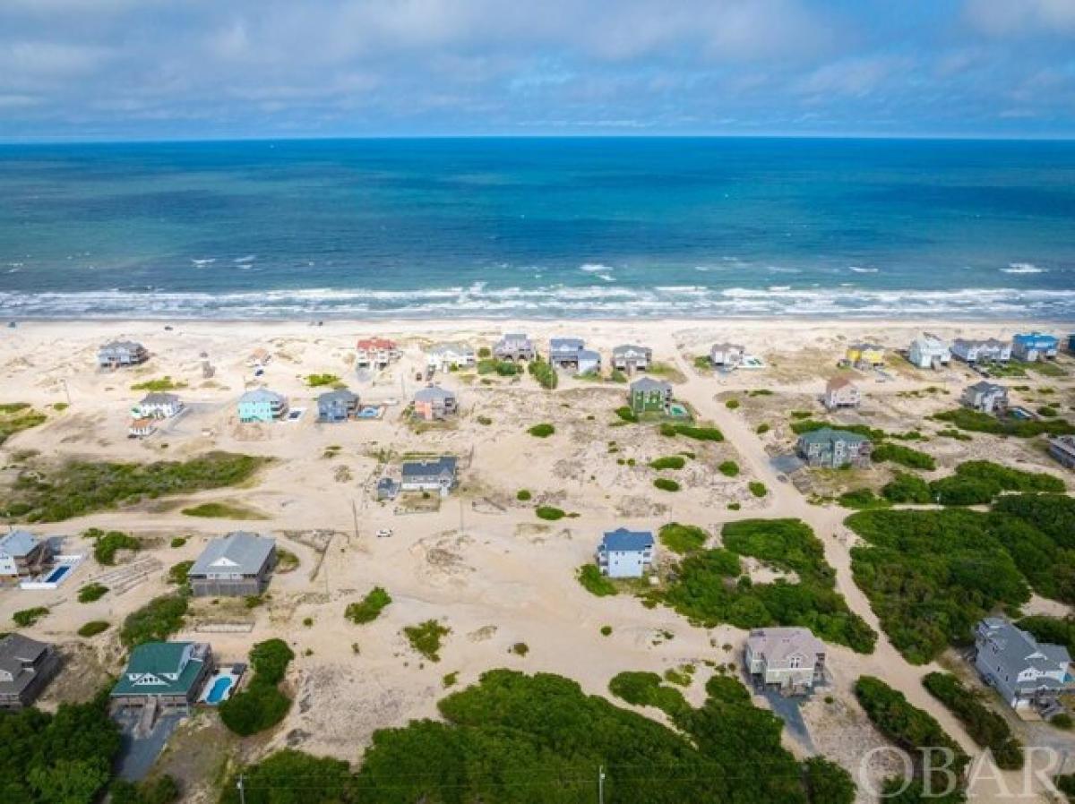 Picture of Residential Land For Sale in Corolla, North Carolina, United States