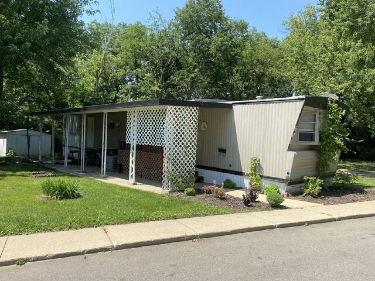 Picture of Home For Sale in Freeport, Illinois, United States