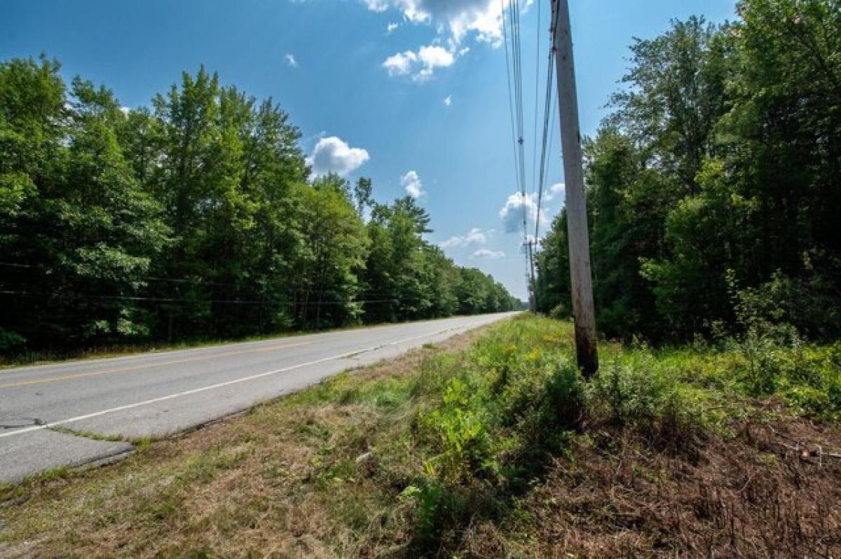 Picture of Residential Land For Sale in Passadumkeag, Maine, United States