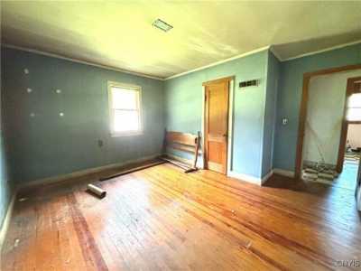 Home For Sale in Weedsport, New York