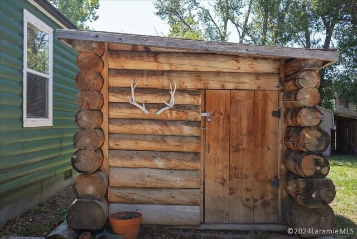 Picture of Home For Sale in Laramie, Wyoming, United States