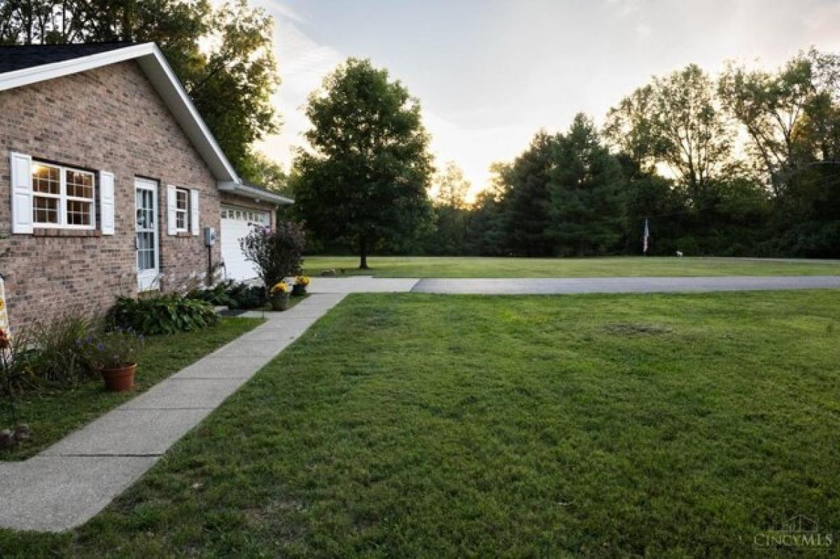 Picture of Home For Sale in New Richmond, Ohio, United States