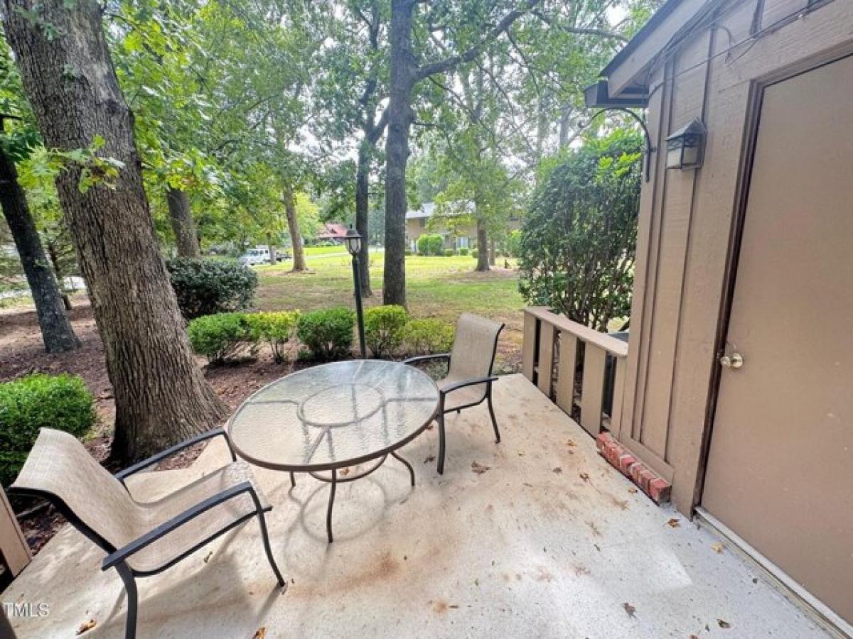 Picture of Home For Sale in Chapel Hill, North Carolina, United States