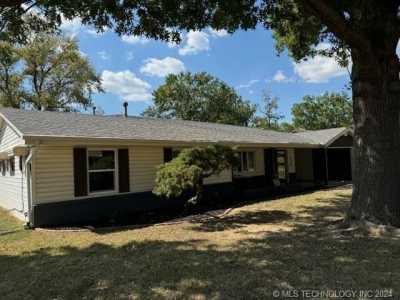 Home For Sale in Claremore, Oklahoma