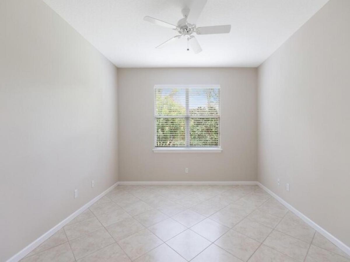 Picture of Home For Sale in Stuart, Florida, United States