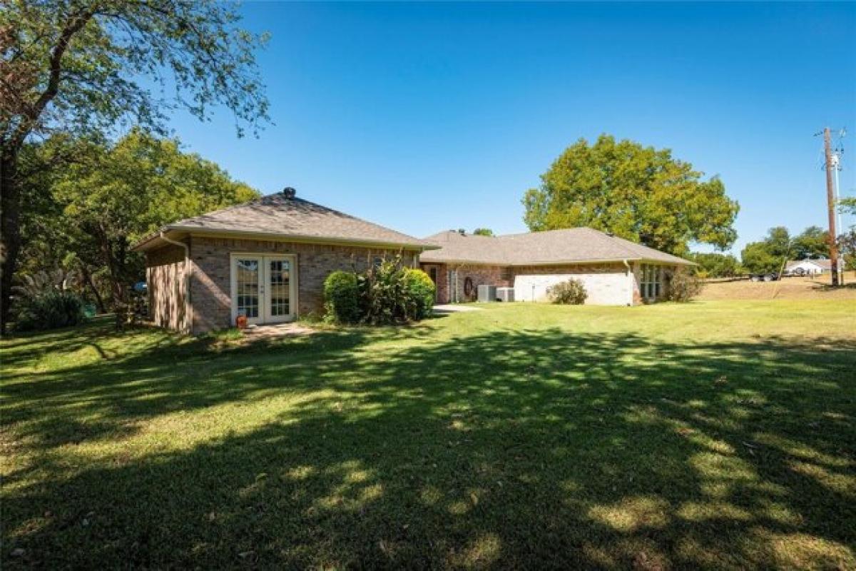 Picture of Home For Rent in Lone Oak, Texas, United States