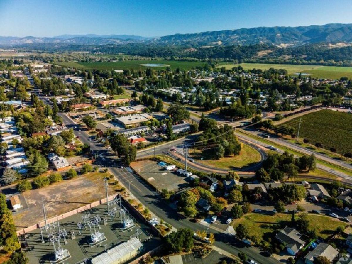 Picture of Residential Land For Sale in Ukiah, California, United States