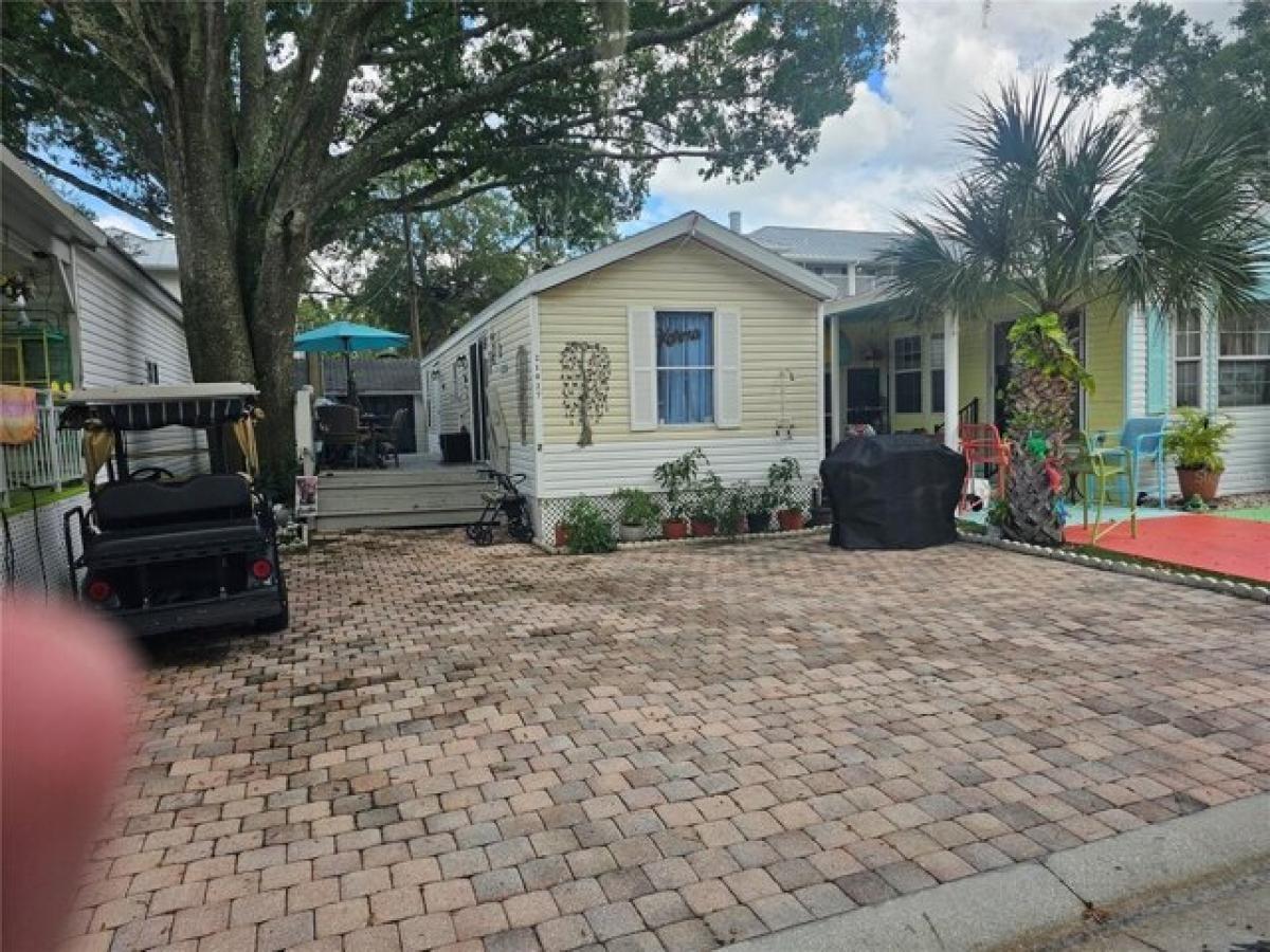 Picture of Home For Sale in Lutz, Florida, United States