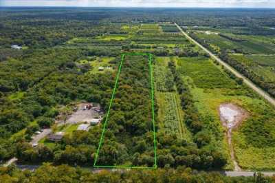 Residential Land For Sale in Oviedo, Florida