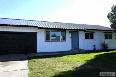 Home For Sale in Idaho Falls, Idaho