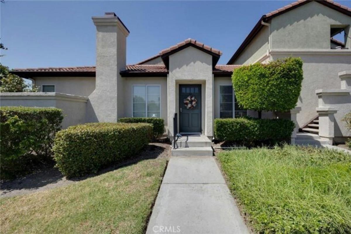 Picture of Home For Sale in Rancho Cucamonga, California, United States