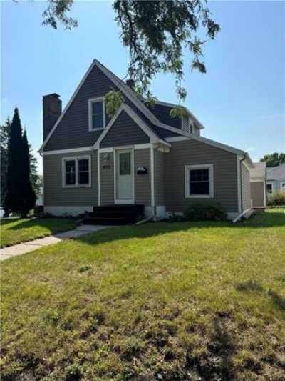 Home For Sale in Fairmont, Minnesota