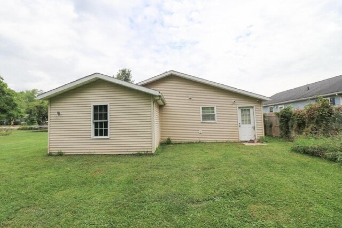 Picture of Home For Sale in Mansfield, Ohio, United States