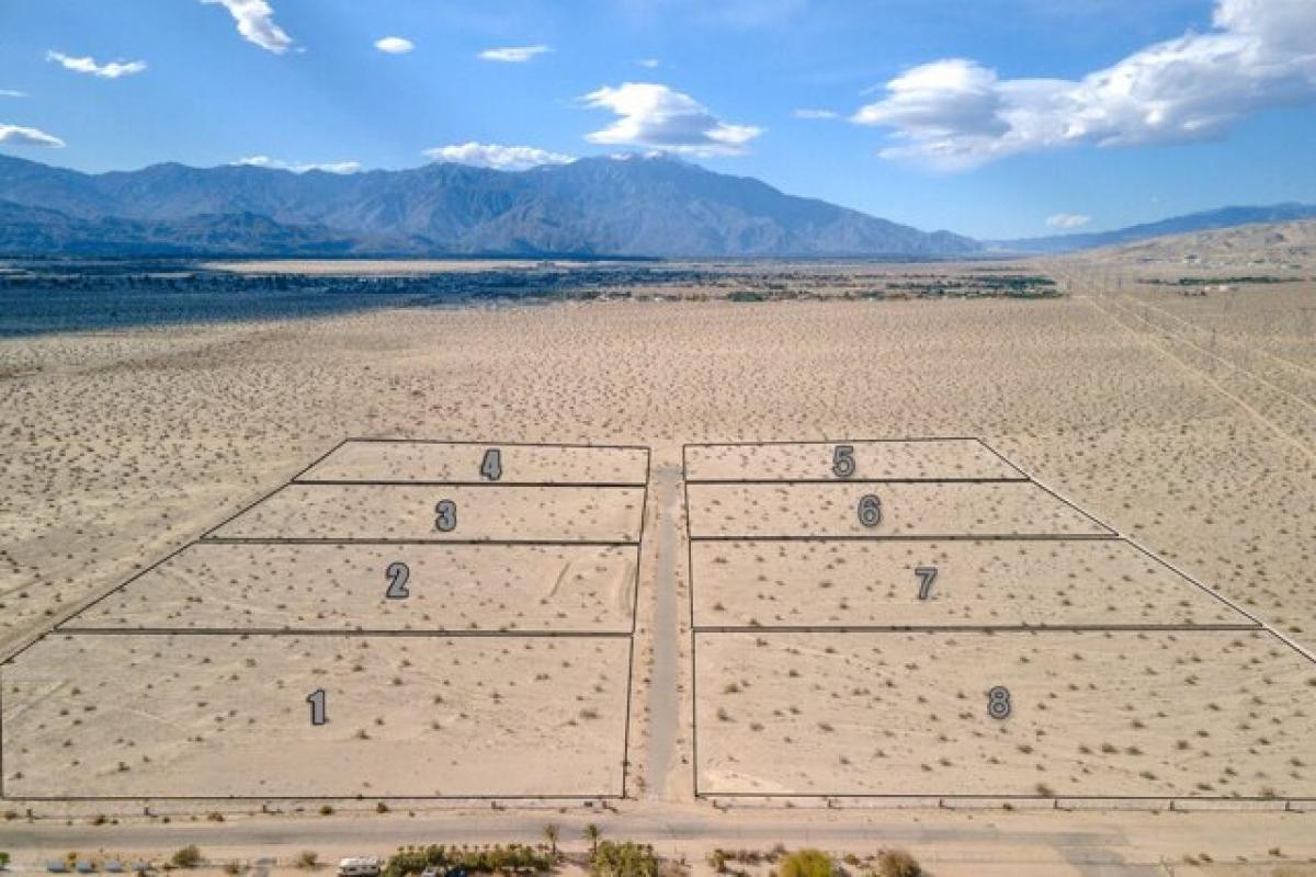 Picture of Residential Land For Sale in Thousand Palms, California, United States