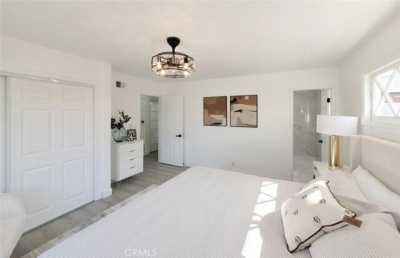 Home For Sale in Huntington Beach, California