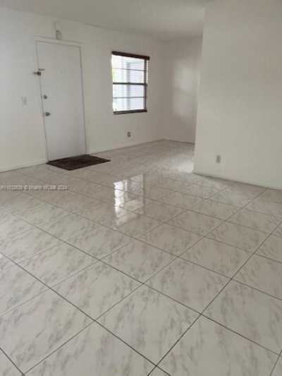 Home For Rent in Pembroke Pines, Florida