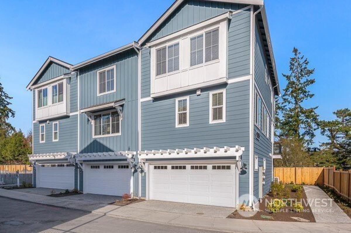 Picture of Home For Sale in Lynnwood, Washington, United States