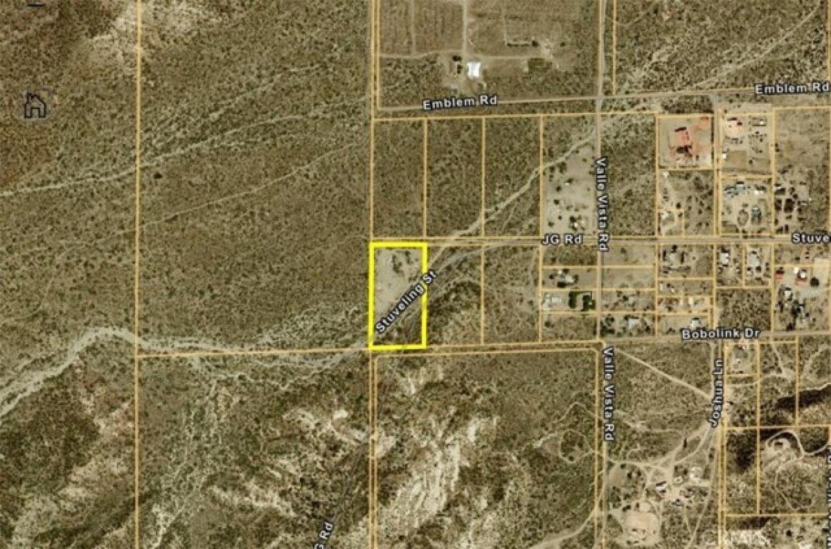 Picture of Residential Land For Sale in Phelan, California, United States