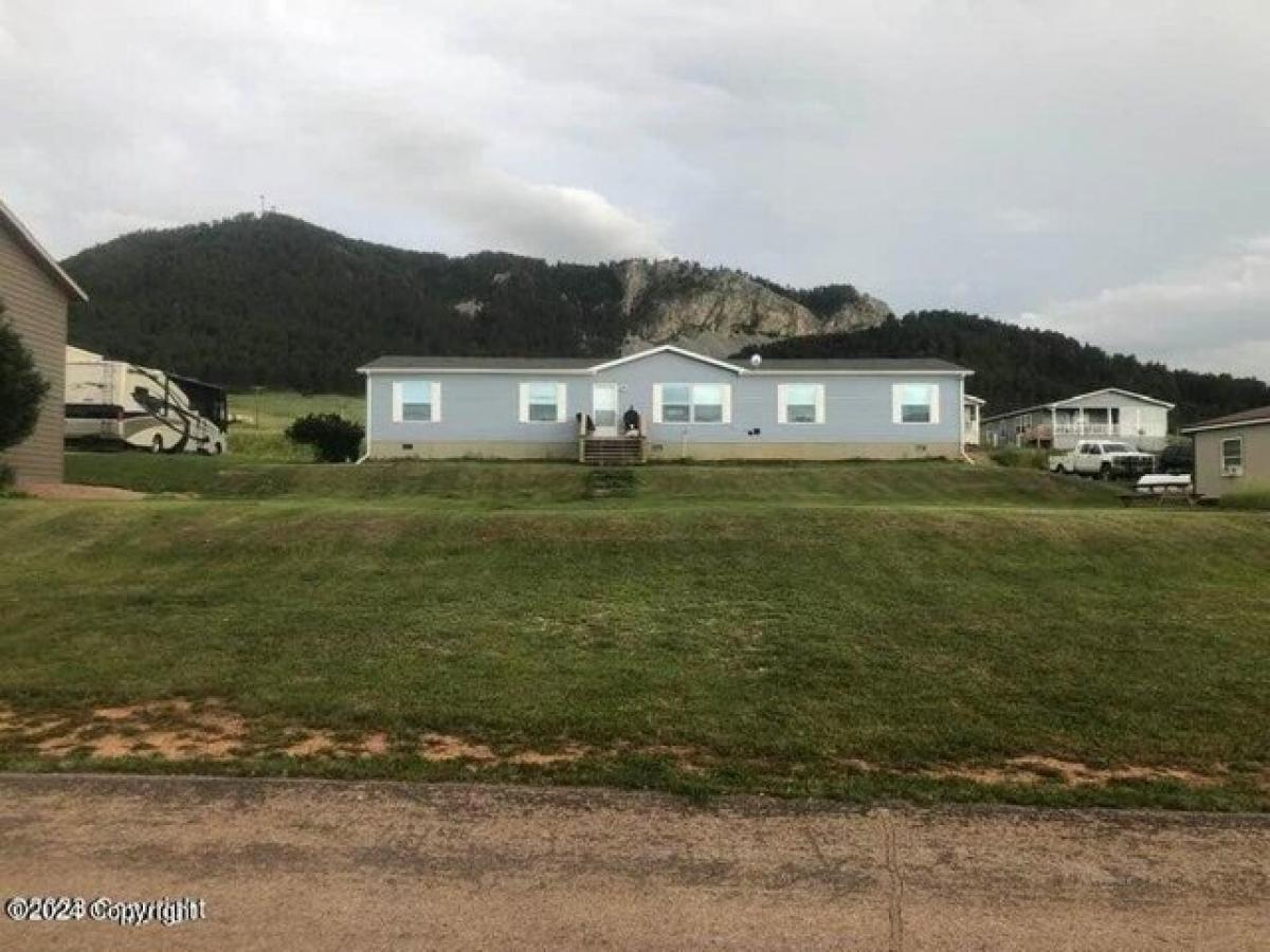 Picture of Home For Sale in Sundance, Wyoming, United States