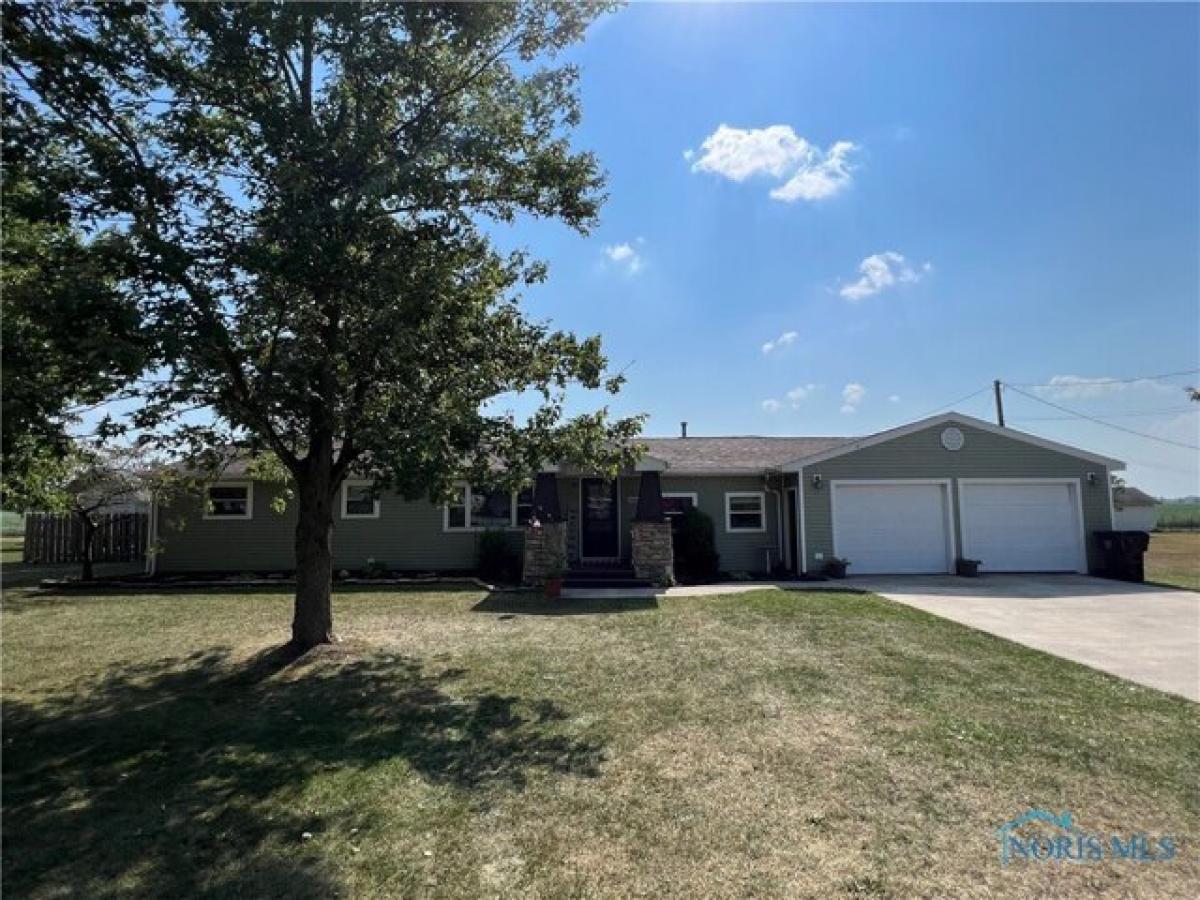 Picture of Home For Sale in Defiance, Ohio, United States