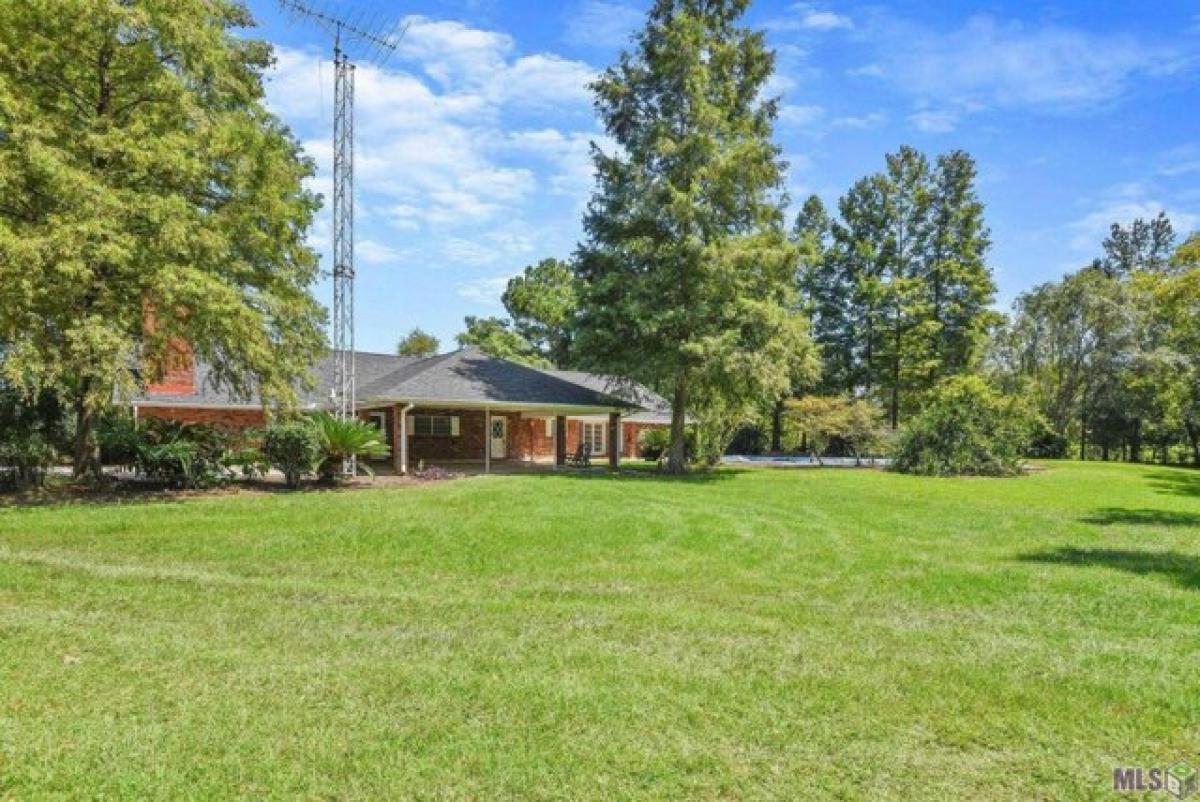 Picture of Home For Sale in Gonzales, Louisiana, United States