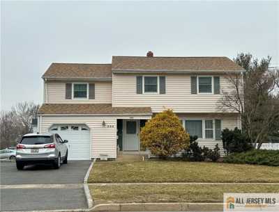 Home For Sale in South Plainfield, New Jersey